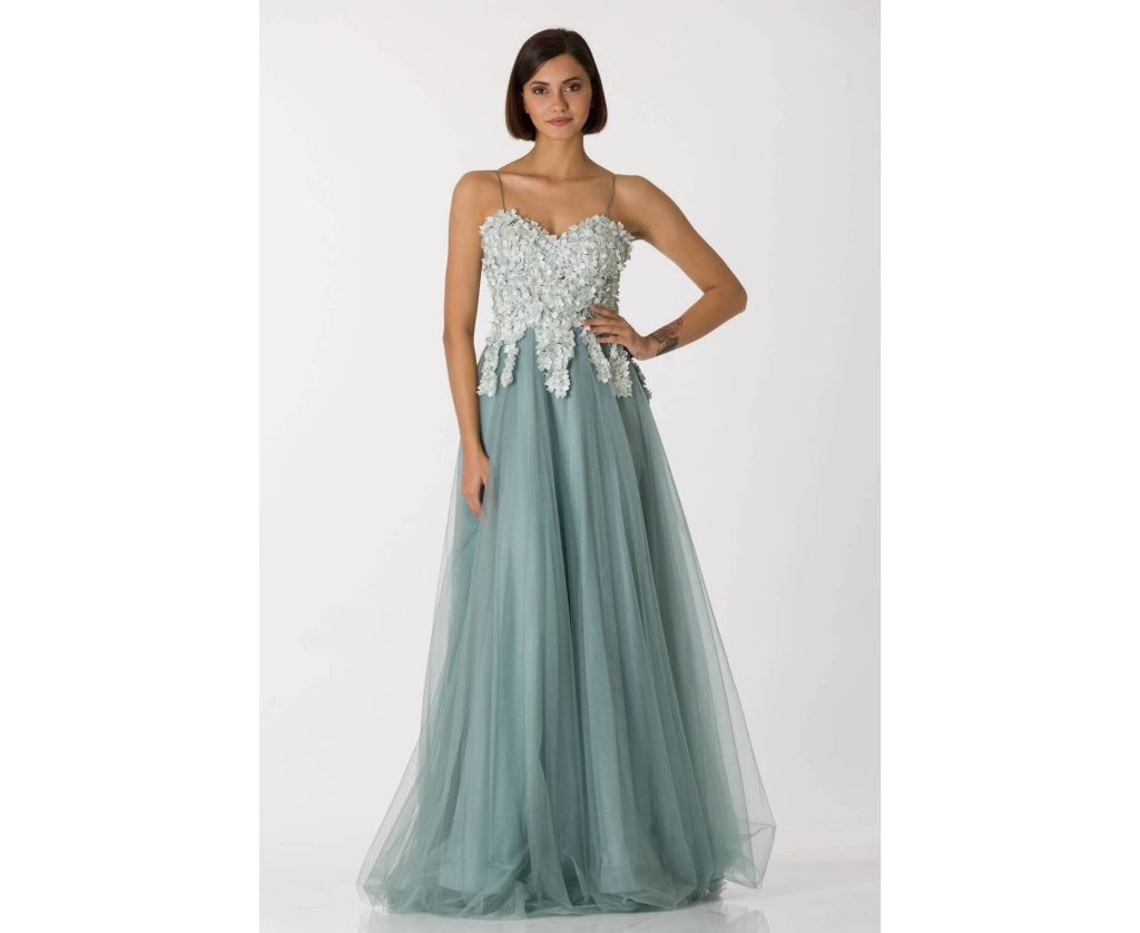 kadın giyim ürünleri