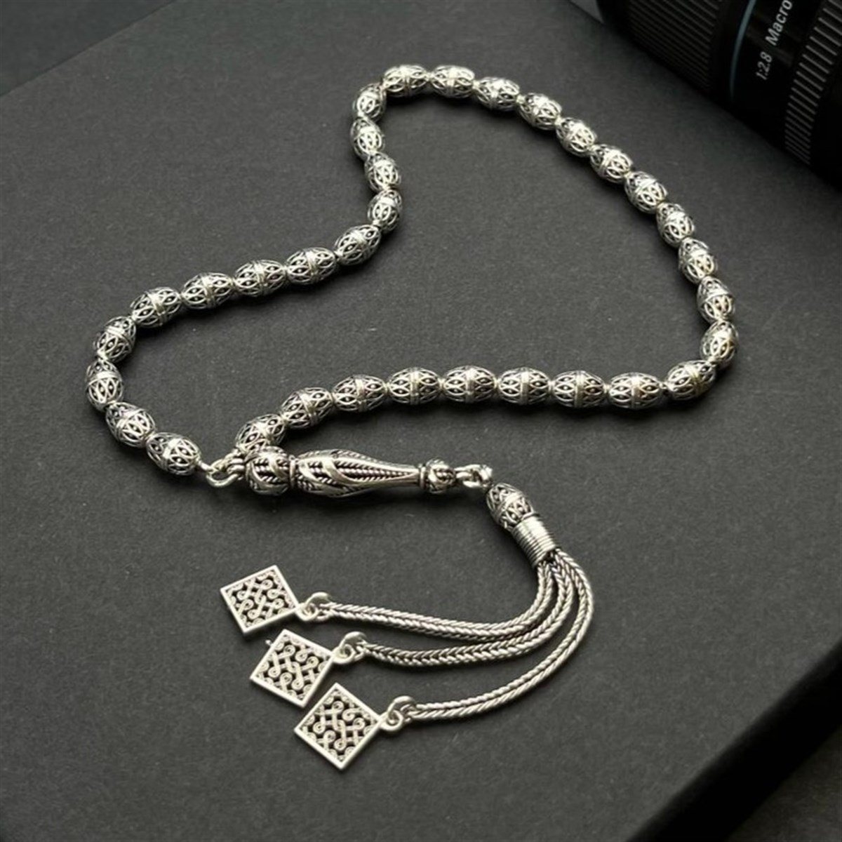 GÜMÜŞ TESBİH NASIL PARLATILIR?