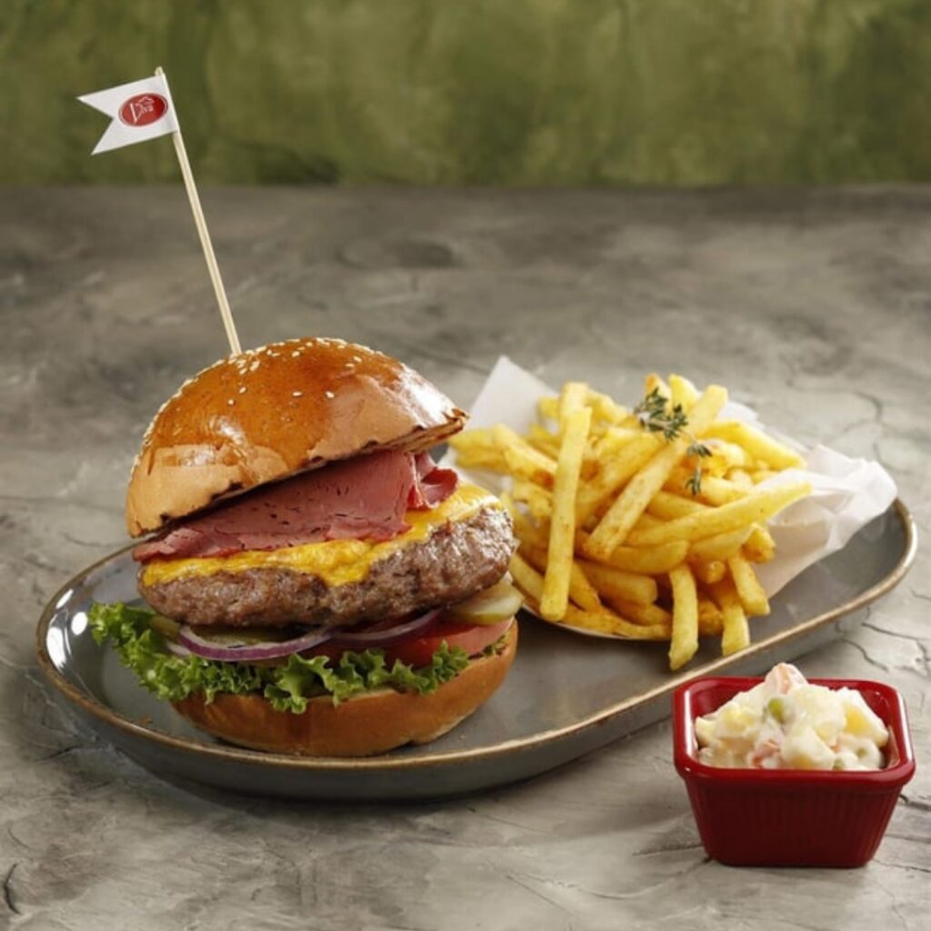 Dana Kaburgalı Burger Tarifi