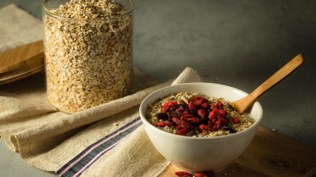 Yulaf Lapası Tarifi ve En Çok Yakışan Meyveler 