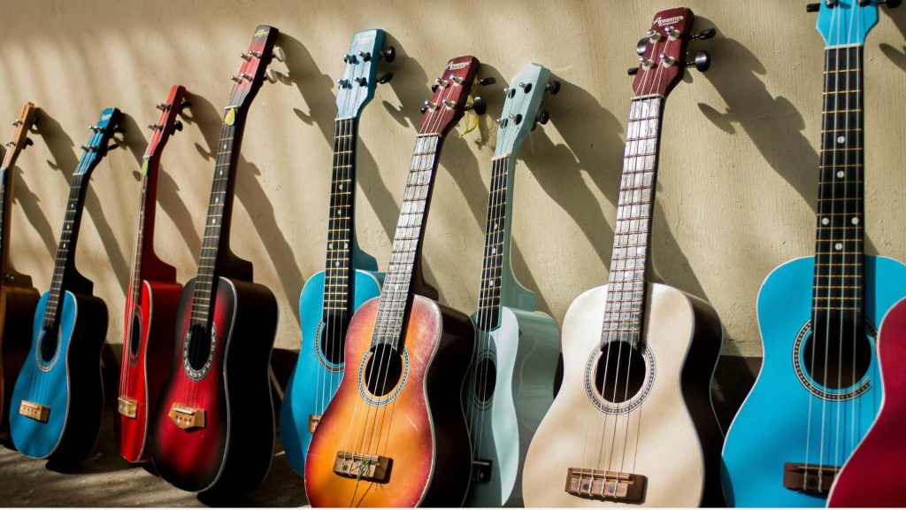 Klasik Gitar mı Akustik Gitar mı? Seçmeden Önce Mutlaka Okuyun!